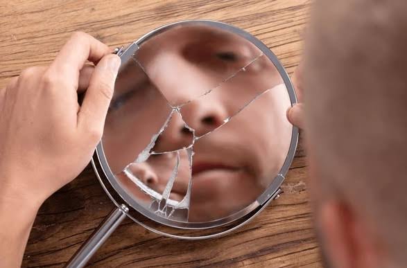 Vastu tips for mirror